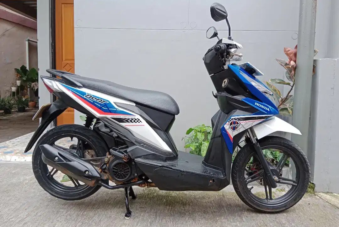 7 Rekomendasi Motor Bekas Untuk Ojol & Kurir, Dijamin Ngirit! 2 Honda Beat (2017)