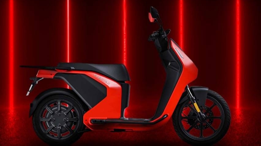 Review Motor Listrik Charged Baycat
