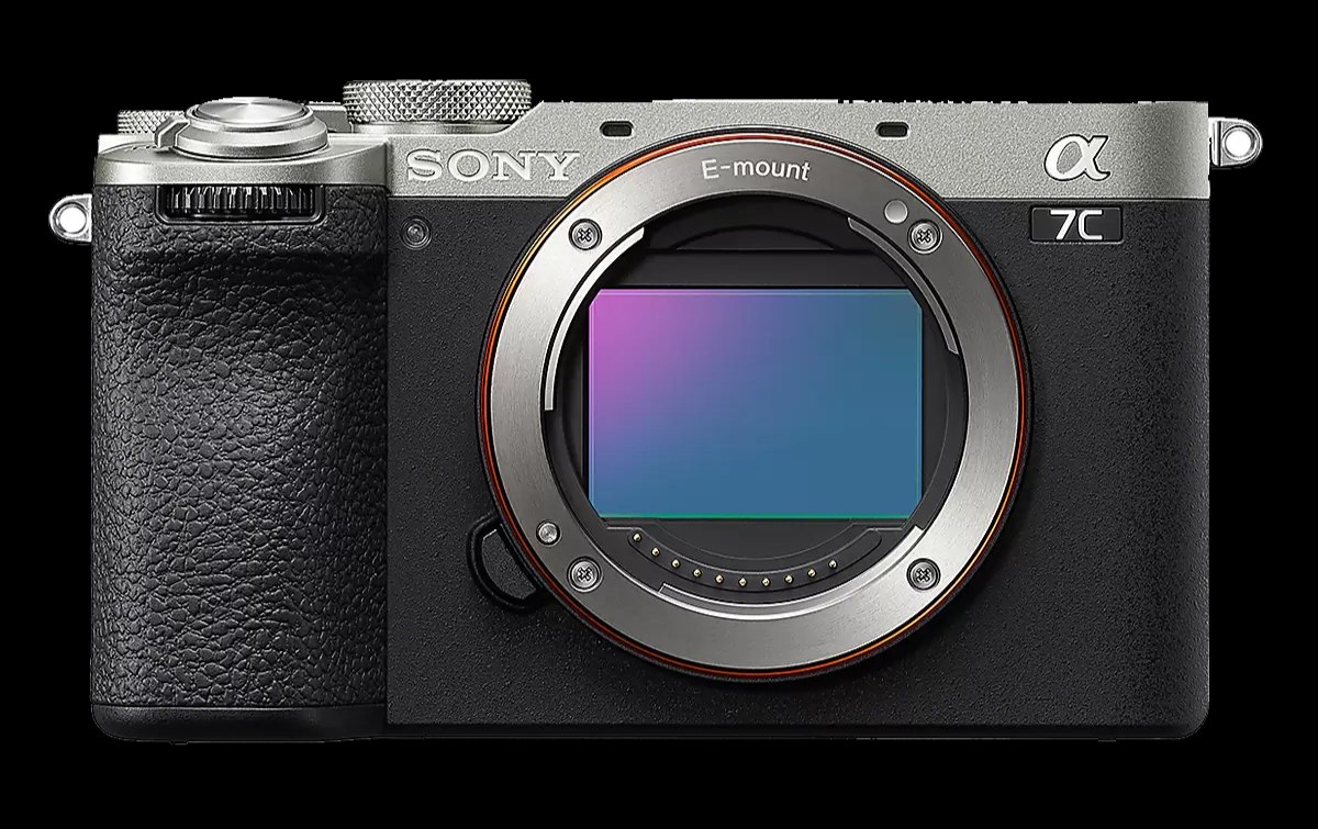 Desain kamera Sony α7C II 