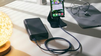 5 Rekomendasi Kabel Data Charger Untuk iPhone, Mulai 100 Ribuan!